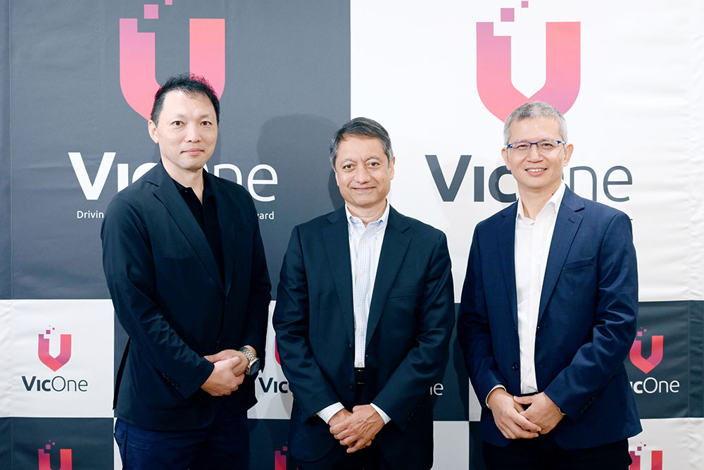 From left, Masanori Namba (VicOne’s Vice President of Automotive Business, Global Headquarters), Mahendra Negi (Chairman of VicOne), and Max Cheng (CEO of VicOne) at the launch of VicOne’s global headquarters in Japan.